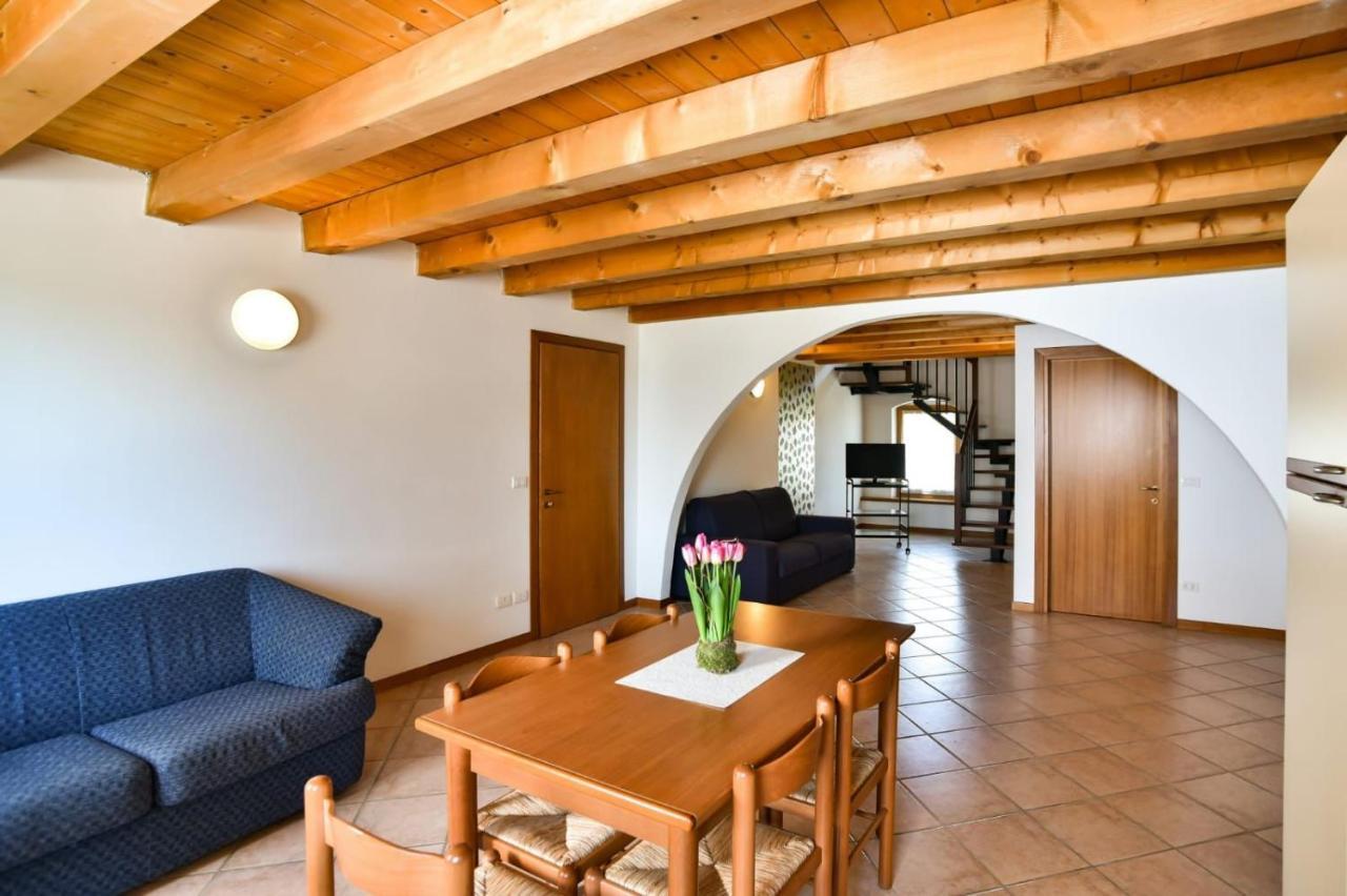Agriturismo Colombare Teboi Лацизе Екстер'єр фото