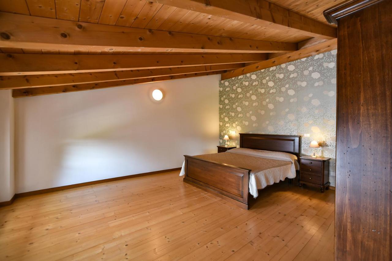 Agriturismo Colombare Teboi Лацизе Екстер'єр фото