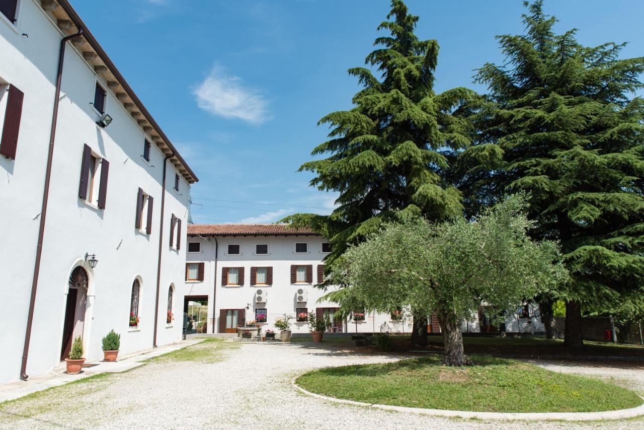 Agriturismo Colombare Teboi Лацизе Екстер'єр фото