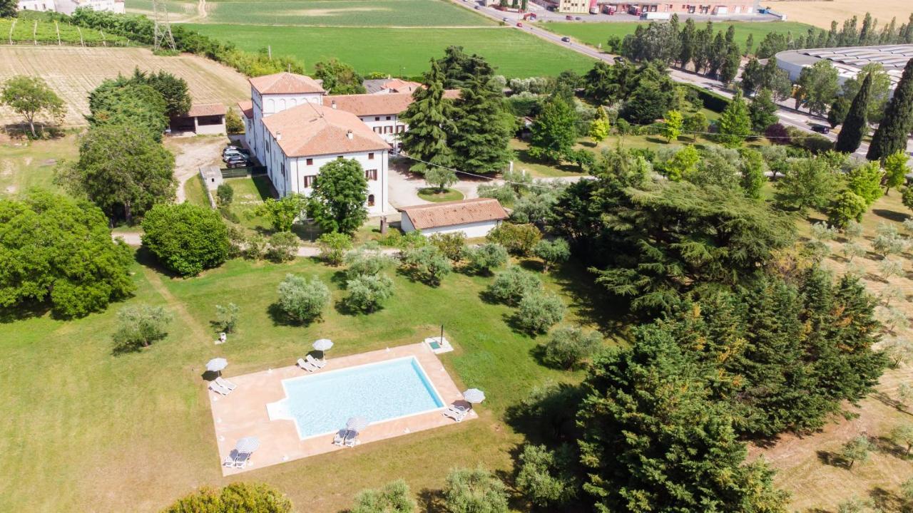 Agriturismo Colombare Teboi Лацизе Екстер'єр фото